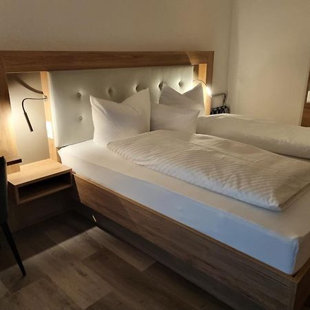 Hotel Julia Am Deich Norden Zewnętrze zdjęcie